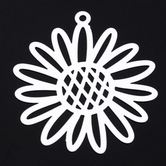 Image de 10 Pcs Pendentifs Estampe en Filigrane en Alliage de Fer Blanc Tournesol Creux 3.4cm x 3.1cm