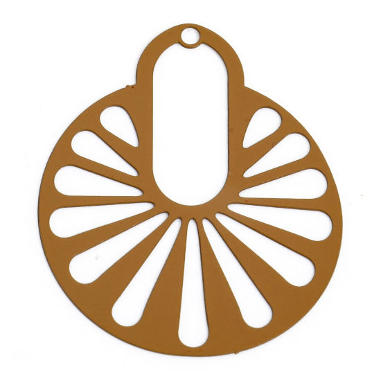 Immagine di 10 Pz Lega di Ferro Filigree Stamping Ciondoli Caffè Chiaro Ruota Filigrana 3.5cm x 2.9cm