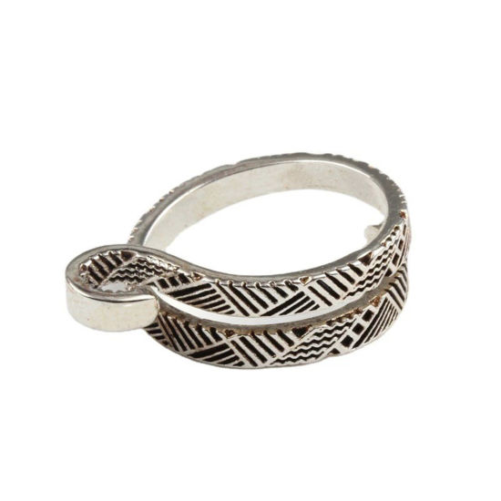 Picture of 1 Piece Brass Retro Open Adjustable Knitting Crochet Loop Yarn Guide Finger Ring Carved Pattern Antique Silver Color 17mm(US Size 6.5)