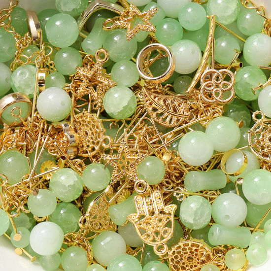Bild von 1 Packung Zinklegierung & Glas Perlen-DIY-Kits für Armbänder, Halsketten, Schmuckherstellung, handgefertigte Accessoires Golden Grün Zufällig gemischt