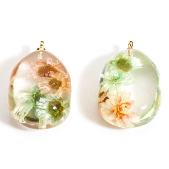 Picture of 2 PCs Handmade Resin Jewelry Real Flower Charms Drop Daisy Flower Gold Plated Green 25mm x 16mm