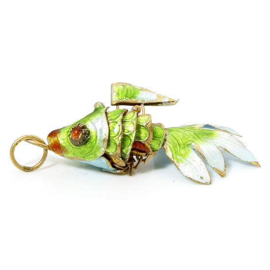 Image de 1 Pièce Pendentifs Bijoux d'Océan en Laiton Doré Vert Clair Poisson Mobile 4.8cm x 2.4cm