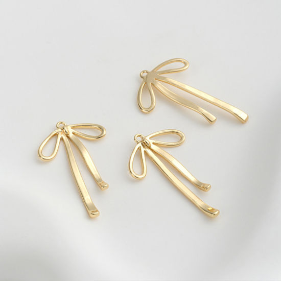 Immagine di 1 Pz Ecologico Ottone Abiti Ciondoli Pendenti Cravatta a Farfalla 18K Vero Oro Placcato Filigrana 3.1cm x 1.9cm