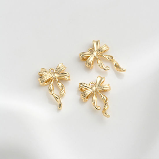 Immagine di 1 Pz Ecologico Ottone Abiti Ciondoli Cravatta a Farfalla 18K Vero Oro Placcato Filigrana 20mm x 13mm