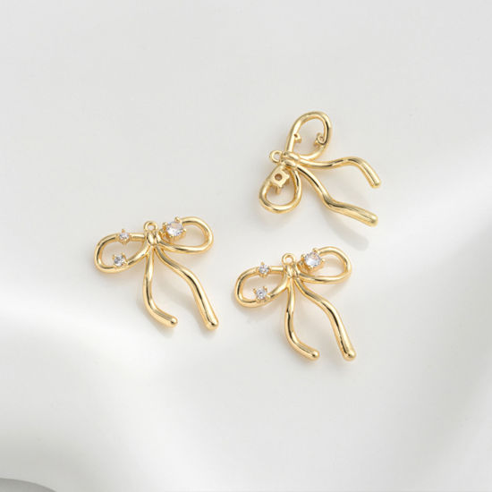 Immagine di 1 Pz Ecologico Ottone Abiti Ciondoli Cravatta a Farfalla 18K Vero Oro Placcato Filigrana Trasparente Cubic Zirconiae 20mm x 19mm