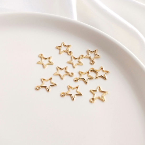 Изображение 10 ШТ Экологичный Латунь галактика Подвески Звезда 14K настоящее золото с покрытием ажурная резьба 9.6мм