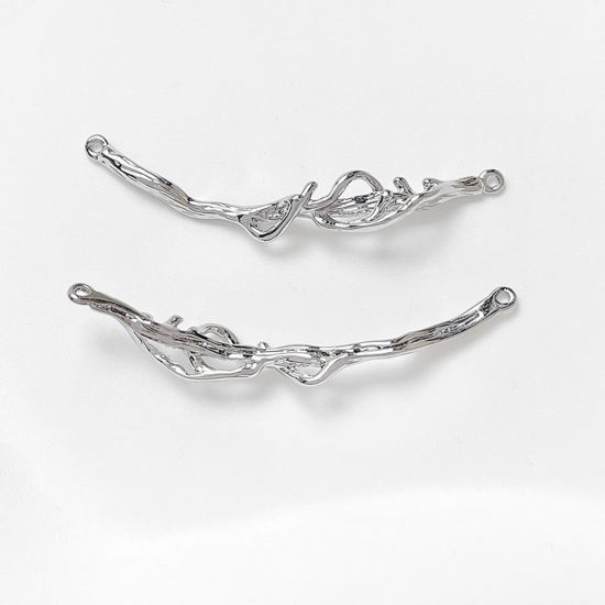 Bild von 1 Stück Messing Steckverbinder Charms Anhänger Zweig Platin Plattiert 4.4cm x 0.6cm