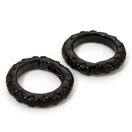 Picture of 1 Piece Eco-friendly PVD Vacuum Plating 304 Stainless Steel Connectors Clasp For DIY Jewelry Making Circle Ring Fleur-De-Lis Black Vintage 23mm Dia.