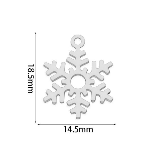 Image de 2 Pcs Breloques en 201 Acier Inoxydable Respectueux de la Nature Noël Argent Mat Flocon de Neige Creux 18.5mm x 14.5mm