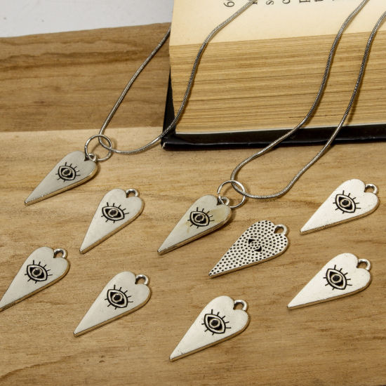 Picture of 20 PCs Zinc Based Alloy Gothic Charms Antique Silver Color Heart Eye of Providence/ All-seeing Eye (Can Hold ss5 Pointed Back Rhinestone) 22mm x 11mm