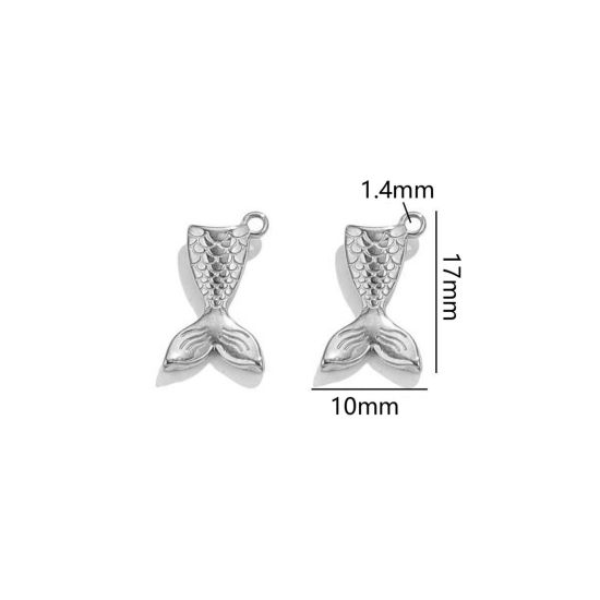 Image de 2 Pcs Breloques en 304 Acier Inoxydable Bijoux d'Océan Queue de Poisson Argent Mat 3D 17mm x 10mm