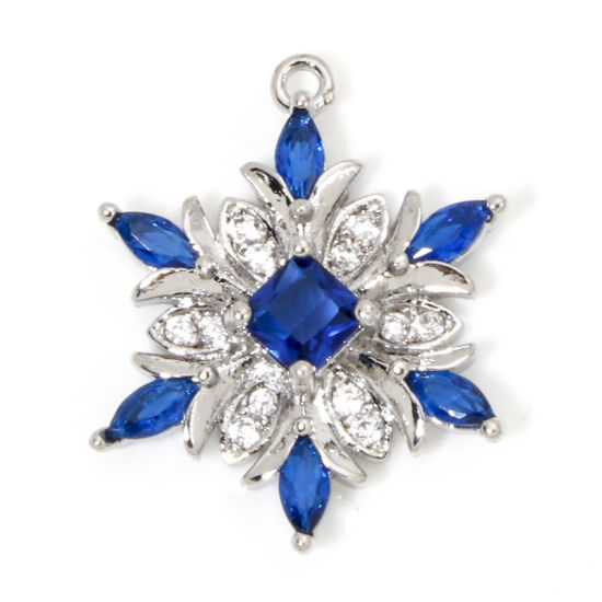 Bild von 1 Stück Umweltfreundlich Messing Weihnachten Charms Echt Platin plattiert Weihnachten Schneeflocke Klar Zirkonia Blau Strass 20,5mm x 16mm