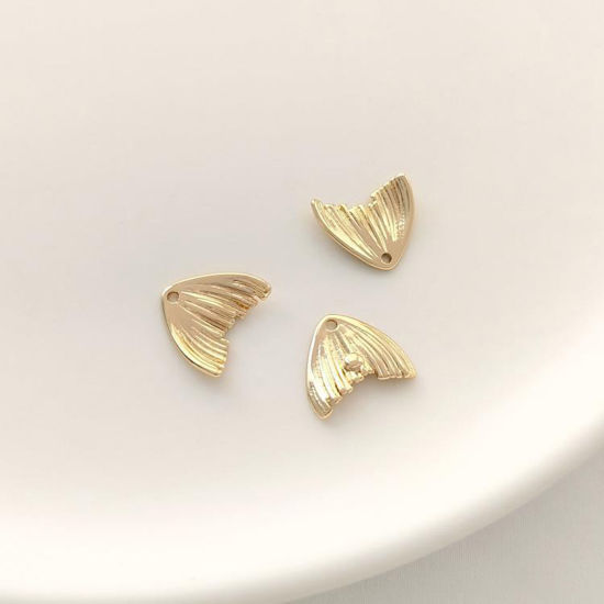 Image de 2 Pcs Breloques Bijoux d'Océan en Laiton Respectueux de la Nature Queue de Poisson Plaqué Or Véritable 14K Émail 11mm x 9mm