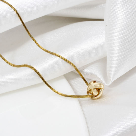 Imagen de 1 Unidad Latón Cuentas Para Hacer Joyas De Bricolaje 14K Oro Real Chapado Nudo de Amor Aprox 8mm Dia, Agujero: acerca de 1.2mm