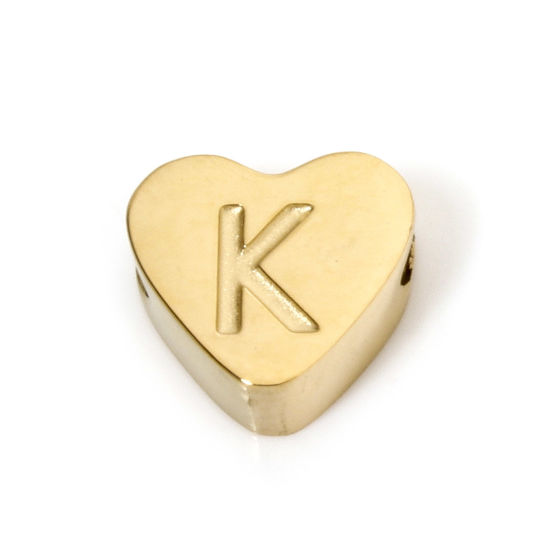 Image de 2 Pcs Perles pour DIY Fabrication de Bijoux en 304 Acier Inoxydable Revêtement sous Vide PVD Respectueux de l'Environnement Plaqué Or 18K Cœur Alphabet Initial/ Lettre Majuscule Message " K " 8mm x 7mm, Trou: env. 2mm