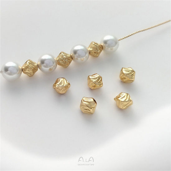 2 個 真鍮 ビーズ DIY りド ジュエリー アクセサリーを作る 14Kリアルゴールドメッキ 菱形 縞模様 約 7mm x 6.2mm、 の画像