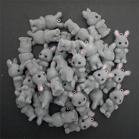 Imagen de 2 Unidades Flocado día de Pascua Colgantes Conejo Tono de Plata Gris 4cm x 2cm