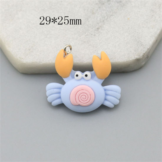 Image de 10 Pcs Breloques Bijoux d'Océan en Résine Crabe Argent Mat Multicolore 29mm x 25mm