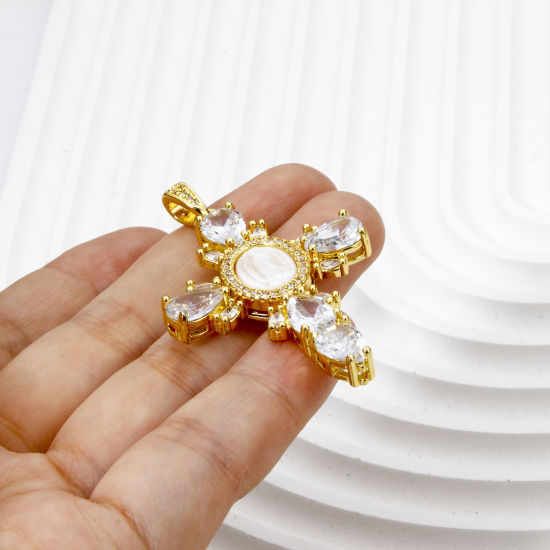 Imagen de 1 Unidad Respetuoso del Medio Ambiente Concha Naturales & Latón Religión Colgantes Cruz 18K Oro Real Chapado Virgen María Micro Pave Claro Circón Artificial 5.3cm x 3.1cm