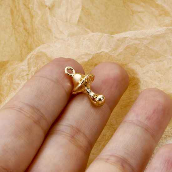 Picture of 2 PCs Eco-friendly Brass Charms 18K Real Gold Plated Mushroom 3D 18mm x 10mm