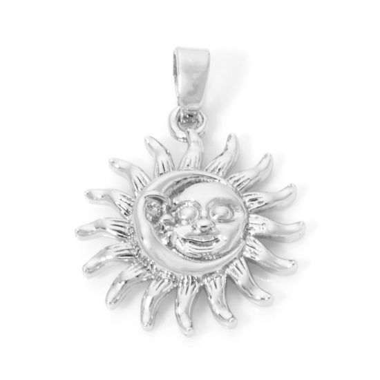 Image de 2 Pcs Pendentif Breloque Galaxie en Laiton Plaqué Platine Véritable Demi Lune Soleil avec Visage 24mm x 17mm