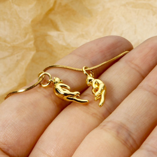 Imagen de 5 Unidades Respetuoso del Medio Ambiente Latón Colgantes Gato 18K Oro Real Chapado 3D 19mm x 5.5mm