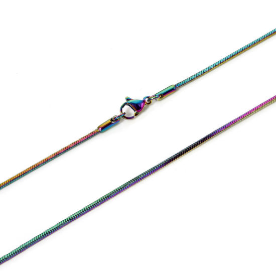 Image de 1 Pièce Colliers en 304 Acier Inoxydable Revêtement sous Vide PVD Respectueux de l'Environnement Chaîne Maille Serpent Plaqué de Couleur Arc-en-ciel avec Fermoir Mousqueton 45cm long, Taille de Chaîne: 1.5mm