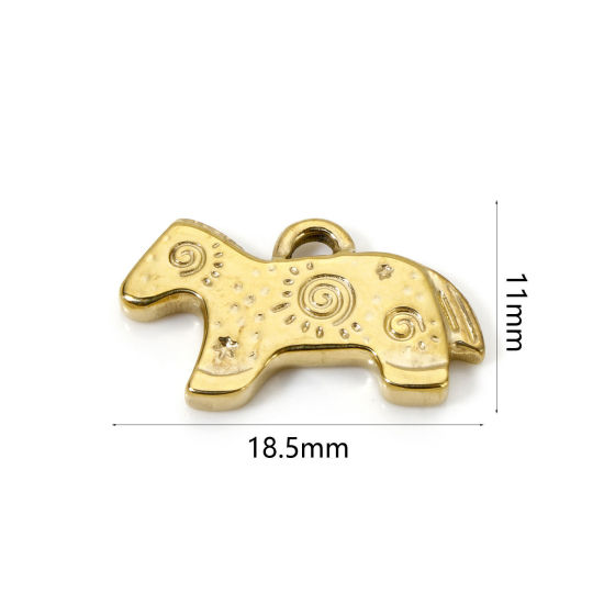 2 個 エコフレンドリー PVD真空メッキ 304ステンレス鋼 チャーム 馬 18Kリアルゴールドメッキ 18.5mm x 11mm、 の画像