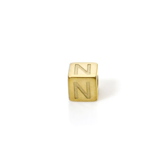 Immagine di 2 Pz Placcatura Sottovuoto PVD Ecologica 304 Acciaio Inossidabile Perline per la Creazione di Gioielli con Fai-da-te Placcato Oro 14K Cubo Lettera Maiuscola Lettere " N " 5mm x 5mm, Buco: Circa 2mm