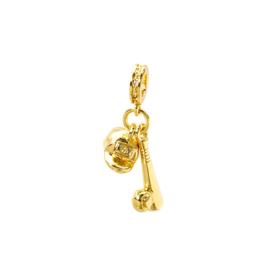 Image de 1 Pièce Perles de Breloquee Pendantes pour la Fabrication de Bijoux de Bracelet et de Collier Sport Respectueux de la Nature en Laiton Plaqué Or Véritable 18K Base-ball Chapeau à Strass Transparent 3.2cm