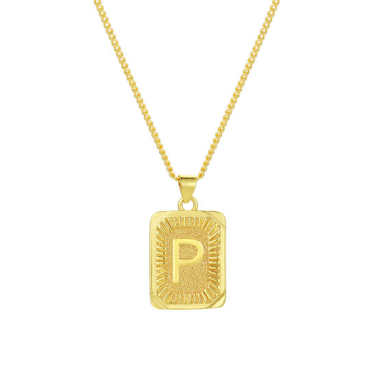 Imagen de 1 Unidad Respetuoso del Medio Ambiente Elegante Letra Mayúscula 18K Oro Real Chapado Latón Cadenas de Curb Rectángulo Raya Mensaje " P " Collar con Colgante Unisexo 45cm + 5cm longitud