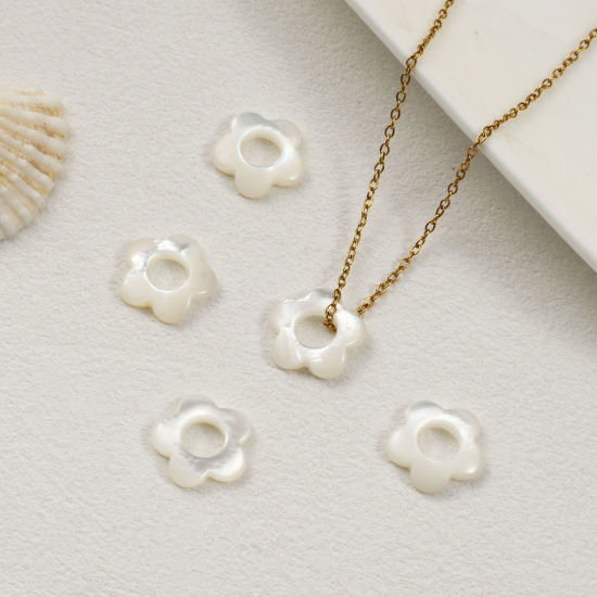 Picture of 1 Piece Natural Shell Loose Beads For DIY Jewelry Making Flower White About 15mm x 15mm, Hole:Approx 6.2mm