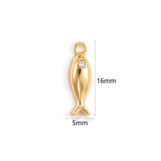 2 個 エコフレンドリー 真鍮 海ジュエリー チャーム 18Kリアルゴールドメッキ 魚 クリア ジルコン 16mm x 5mm、 の画像