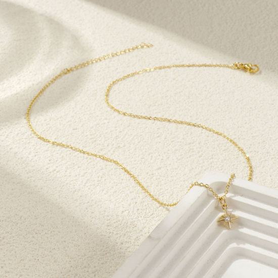 Imagen de 18K Oro Real Chapado Cadena de Cable Cruz Estrella Polar Collar con Colgante, Latón 45cm + 5cm, Para Mujeres, Claro Circón Artificial Elegante Galaxia Regalo, Respetuoso del Medio Ambiente, 1 Unidad