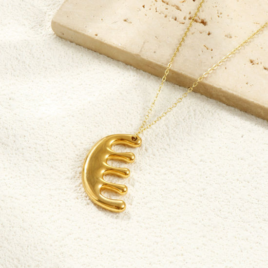 Picture of 1 Piece Eco-friendly PVD Vacuum Plating Waterproof Anti-Tarnish Hypoallergenic 304 Stainless Steel Pendants 18K Real Gold Plated Comb 3D 3.5cm x 2cm