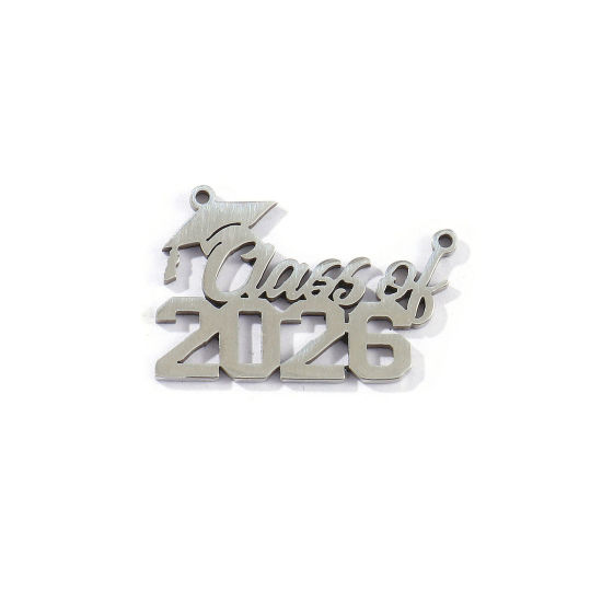 Bild von 5 Stück Umweltfreundlich 304 Edelstahl College Schmuck Steckverbinder Charms Anhänger Silberfarbe Doktorhut Message " Class of 2026 " Sternenstaub 28mm x 19mm