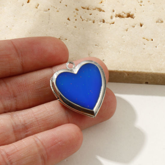 Picture of 2 PCs Eco-friendly 304 Stainless Steel Valentine's Day Picture Photo Locket Frame Pendants Silver Tone Enamel Magic Temperature Sensing Color Changing 25mm x 22.5mm
