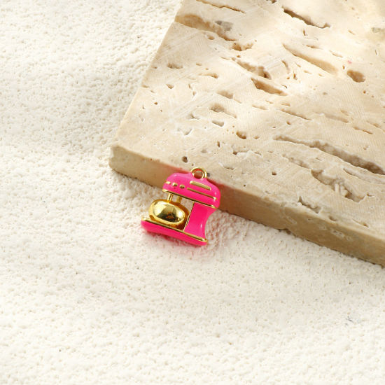 Imagen de 2 Unidades Latón Colgantes Chapado en Oro de 18K Rosa Intenso Esmalte Máquina de cocer 3D 15mm x 14mm