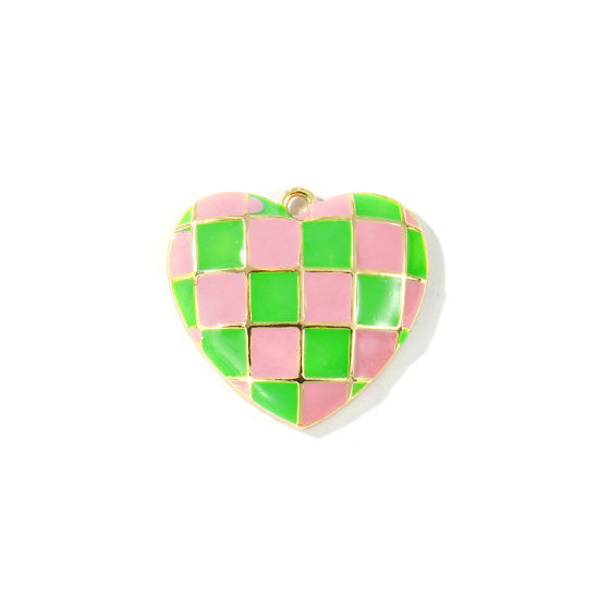 Immagine di 2 Pz Ottone San Valentino Ciondoli All'Ingrosso Placcato Oro 18K Rosa & Verde Smalto Cuore Ingraticciato 22mm x 20mm