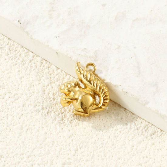 Picture of 1 Piece Eco-friendly PVD Waterproof Anti-Tarnish Hypoallergenic 304 Stainless Steel Charms Wholesale 18K Real Gold Plated Squirrel Animal 3D 21mm x 20mm