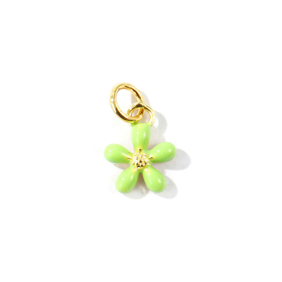 Image de 2 Pcs Breloques En Gros Respectueux de la Nature en Laiton Plaqué Or Véritable 18K Vert Émail Fleur Mini 14mm x 9mm