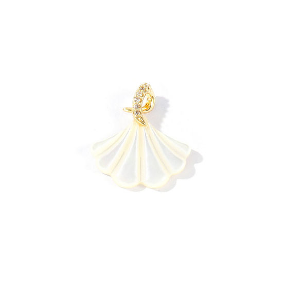 Immagine di 1 Pz Conchiglie Naturali & Ottone Ciondoli All'Ingrosso Placcato Oro 18K Bianco A Forma di Ventagli Micro Spianare Trasparente Cubic Zirconiae 18mm x 17mm