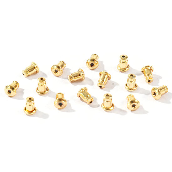 Bild von 50 Stück Messing Ohrring Ohrstecker Großhandel 18K Vergoldet 6mm x 4.5mm