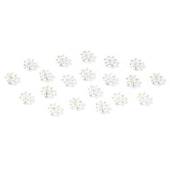 Imagen de 50 Unidades Latón Perlas Espaciadoras para Hacer Pulseras DIY Hallazgos para Hacer Joyas Al Por Mayor Chapado en Plata de Ley 925 Flor 4mm Diámetro, Agujero: Aprox 1mm