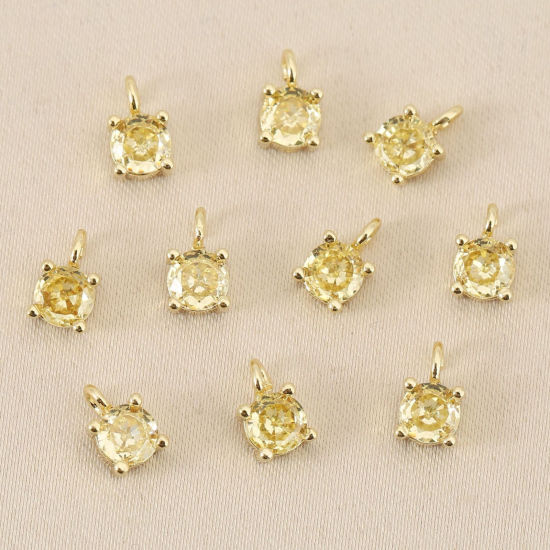 Bild von 5 Stück Messing Charms Großhandel 18K Echtgold plattiert Rund Mini Gelb Kubischer Zirkon 4mm Dia
