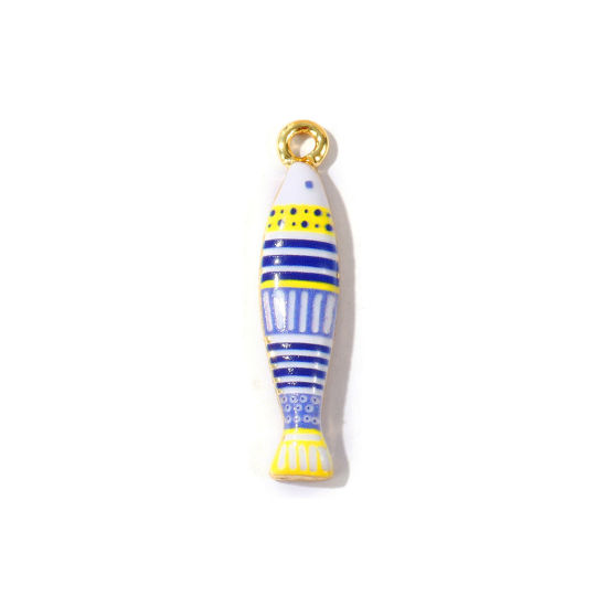 Bild von 2 Stück Umweltfreundlich Messing Ozean Schmuck Anhänger Großhandel 18K Echtgold plattiert Bunt Fisch Gedruckt 3.3cm x 0.7cm