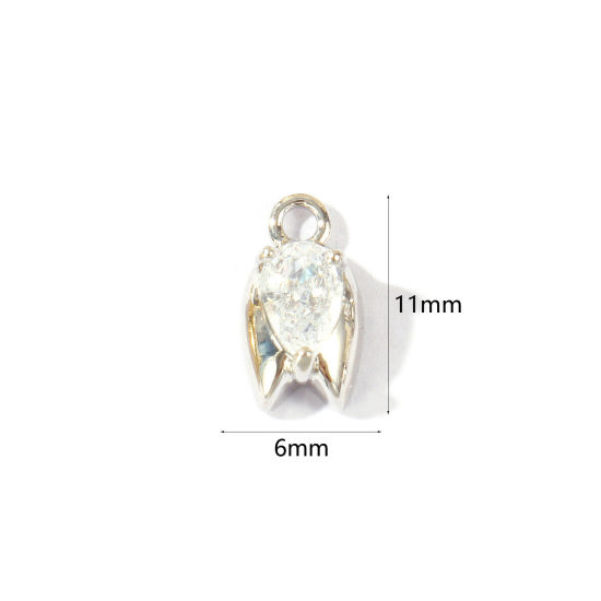 2 個 エコフレンドリー 真鍮 チャーム 卸売り リアルプラチナメッキ チューリップ ミニ クリア ジルコン 11mm x 6mm、 の画像
