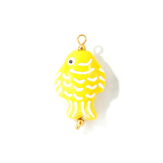 Imagen de 2 Unidades Respetuoso del Medio Ambiente 304 Acero Inoxidable & Cerámica Joyería del océano Colgantes Al Por Mayor Chapado en Oro de 18K Amarillo Esmalte Pez 3D 3.6cm x 2cm