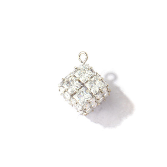 Image de 1 Pièce Breloques En Gros en Laiton Respectueux de la Nature Géométrique Plaqué Platine Véritable Cube à Zircone Cubique Clair 19mm x 16mm