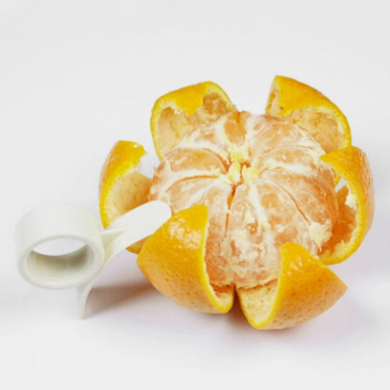 Picture of Plastic Kitchen Gadgets Supply Orange Peeler Parer Finger Type Open Orange Peel Orange Device Fruit Tool 4.3cm x2.9cm(1 6/8" x1 1/8"), 1 Piece